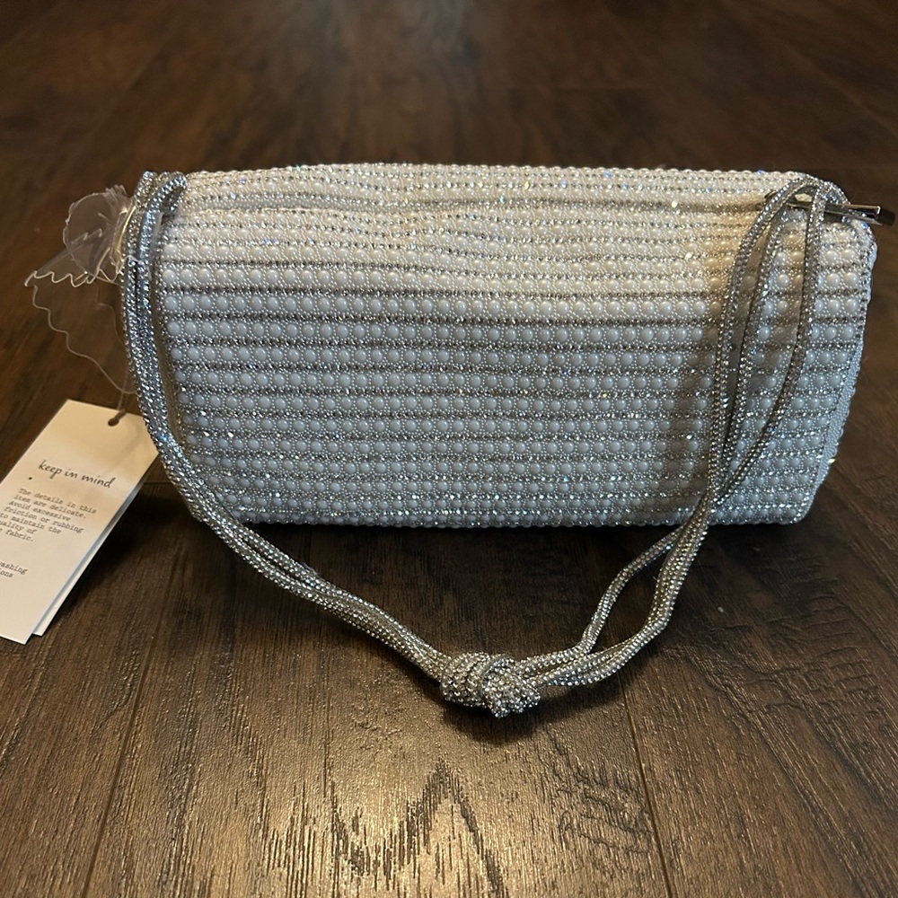 Universal Thread Elegant Silver Beaded Clutch Women’s
